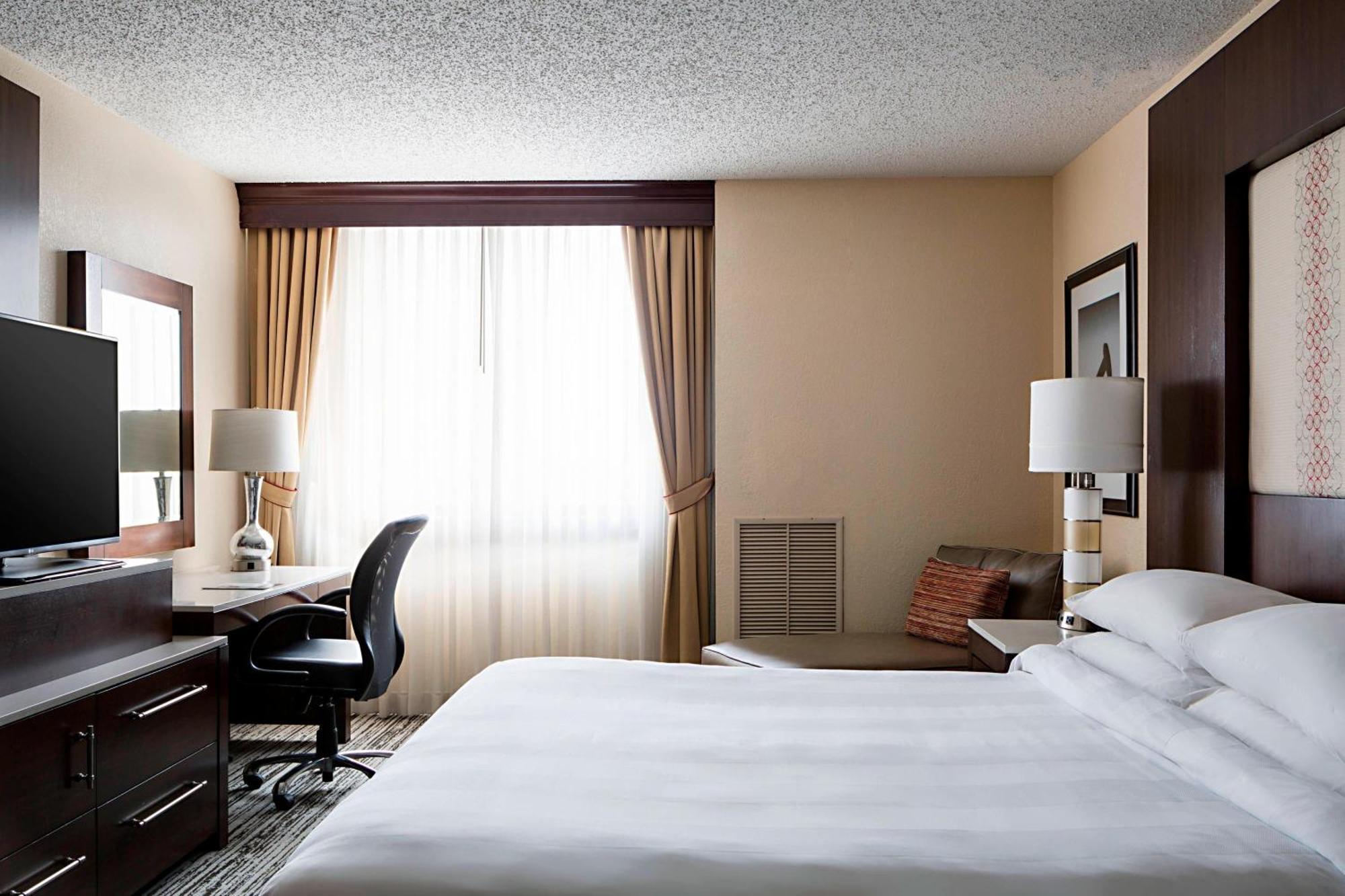 Marriott Dfw Airport South Hotel Форт Уорт Екстериор снимка
